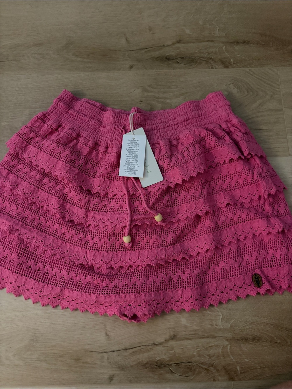 Altar'd State Hot Pink Crochet Tiered Mini Skirt w/built in shorts size xl nwt